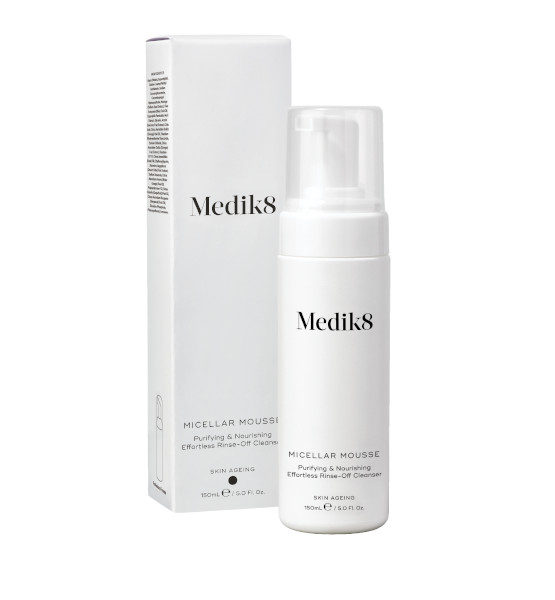 Medik8 micellar mousse espuma limpiadora desmaquilladora suave y efectiva